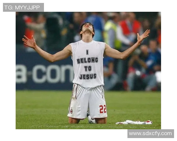 揭秘足球明星的精彩瞬间与独特风采的视频集锦